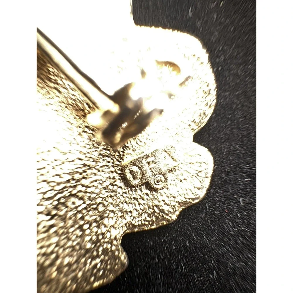 Vintage DFA Gold Tone Textured Dual Leaf Brooch